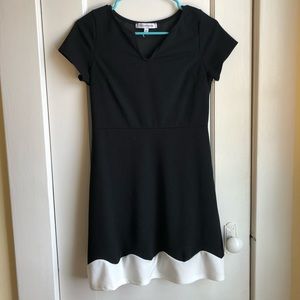 Nordstrom cap sleeve work dress with scallop hem!